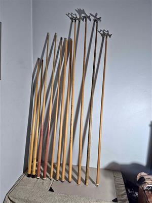 billiard cue sticks and mechanical bridge cues