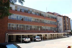 Apartment Rental Monthly in Sunnyside