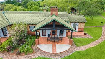 Modern 3-Bedroom, 3-Bathroom Home – Greenway Woods. Ideal for Family Living or Airbnb Investment