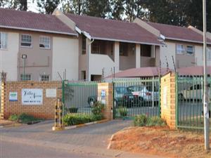 A room is available now in a 2 bedroom apartment in Centurion