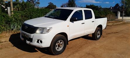 2012 Toyota Hilux Dcab 2.5  !! 4x4 !!!