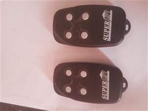 Garage door remote Super lift black as new 