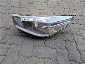 Kia Rio 2023 Headlight Leftside Call or dm me