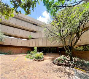 Commercial office space/building to rent
