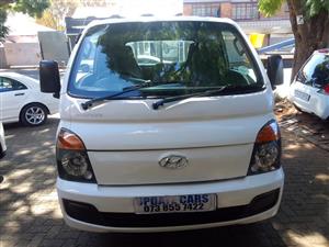 2014 HYUNDAI H100 2.6 MANUAL DIESEL WHITE COLOR   SPAREKEY 