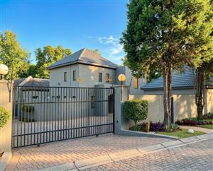 House For Sale in Sharonlea