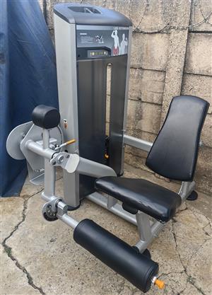 Impulse Leg Extension   