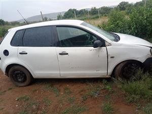 Polo vivo 2010 stripping for spares