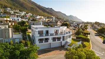 5 Bedroom, 3 Bathroom Double Storey Family Home