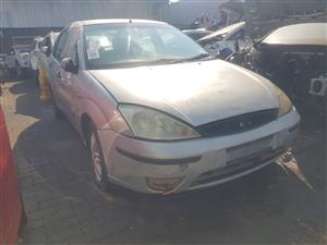 ford focus complete car stripping for spares