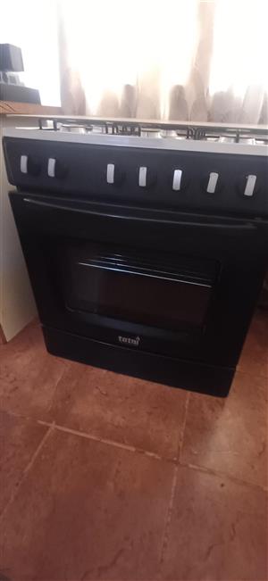 GAS STOVE WITH OVEN