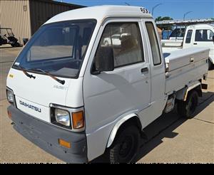 Reliable 2018 Daihatsu Hijet mini truck