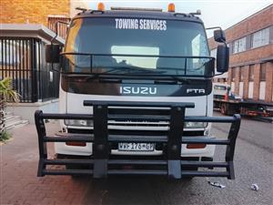 Isuuuu Towing Truck 