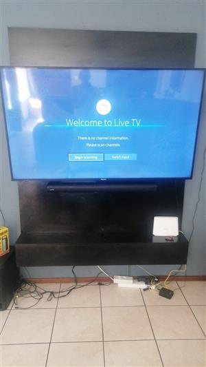 65' smart Hisense TV as new