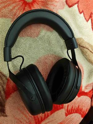 MCHOSE V9 Pro Wireless Gaming Headset.