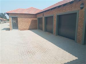 Townhouse For Sale in Riversdale