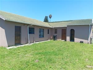 3 Bedroom famly house to rent in Dawn