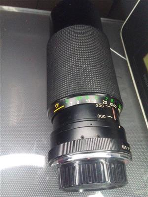 58mmm Vivitar 75-300mm 1:5.6 LENSES
