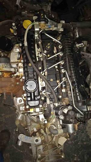 MAHINDRA XUV 300 1.5L DIESEL ENGINES FOR SALE