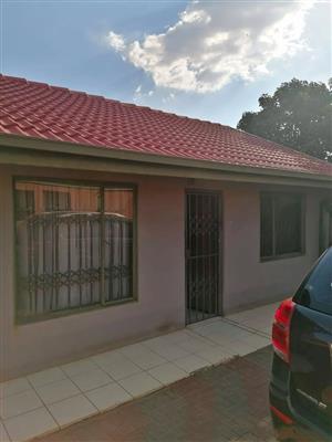 2 bedroom house for rental Mabopane X-ext