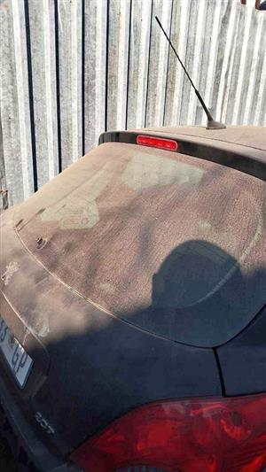 Peugeot 207 rear windscreen For Sale