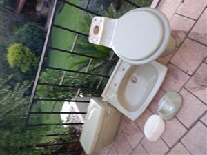 Complete second hand toilet and basin 