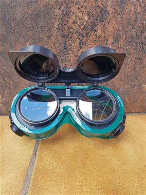 WELDING GOGGLES