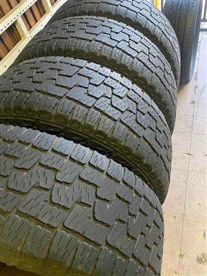 Bakkie tyres 255/60/R18 90% threads (Pirelli) 