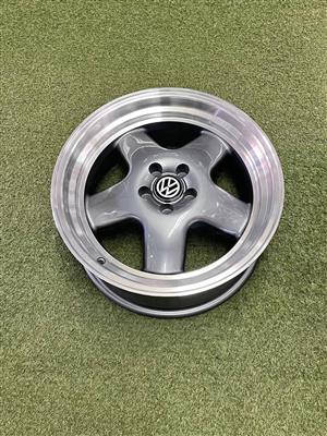 17 INCH VW GOLF VR6 DESIGN RIM SET