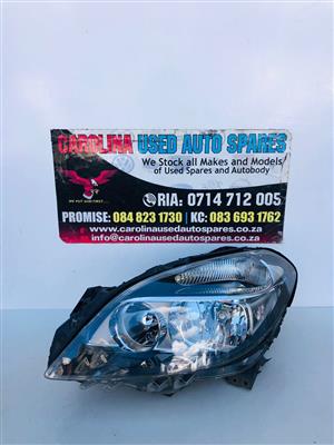 Mercedes Benz W246 B-class left side headlight 
