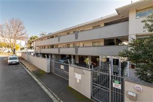 Apartment For Sale in Claremont Upper