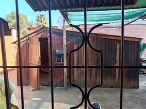 Wendy house for sale 5 x 2.5m 2 Windows
