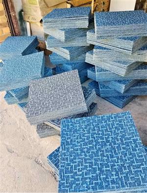 Used Blue and Grey Carpet tiles in excellent condition (Good as new)