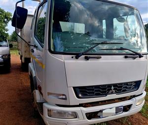 Mitshibishi Fuso FK10-240 for Sale