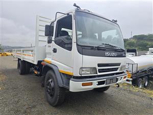 T837-AA4230- 2004- ISUZU FTR800 DROPSIDE BODY TRUCK