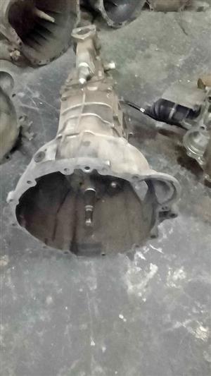 ISUZU 4JB1 KB280 4X2 MANUAL GEARBOX FOR SALE