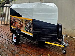 BOX TRAILER