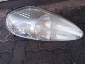 Fiat palio headlight