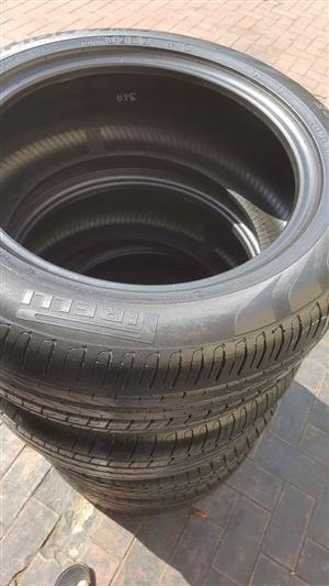 Set of 255/50/19 RFT