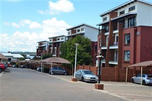 Charming 2-Bedroom Apartment with Private Garden in Secure Complex