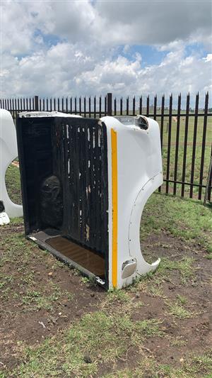 D4D Double Cab Load Bins