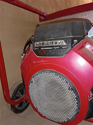 Honda GX690 3 Phase Generator 
