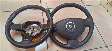 Renault steering wheels available