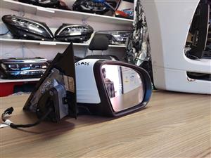2017 MERCEDES BENZ W205 C CLASS MIRROR FOR SALE IN EXCELLENT CONDITION   