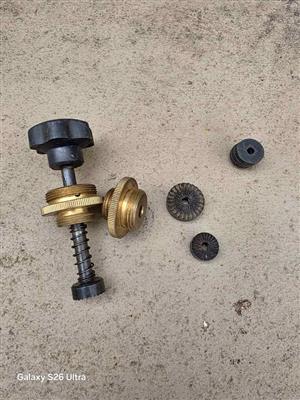 Professional tap reseating tool