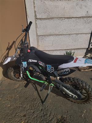 Pit bike 49cc for sale  working condition.