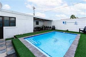 House For Sale in Steenberg