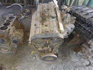 Volvo 960 6 Cylinder Engine