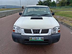 2010 Nissan Hardbody single cab