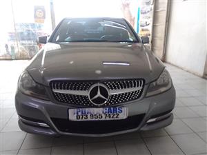 2013 MERCEDES C200 AUTOMATIC  PETROL SPARE KEY GREY COLOR  SERVICE BOOK 72.000KM